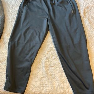 PMP106 – Reebok, Men’s 2XL TALL, gray sweat pants